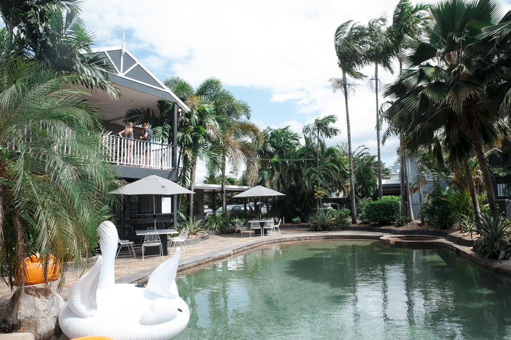 Cairns QLD Holiday Byron Bay