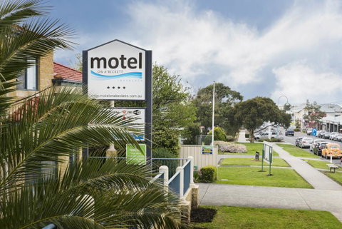 Motel On A'Beckett - Holiday Byron Bay 0