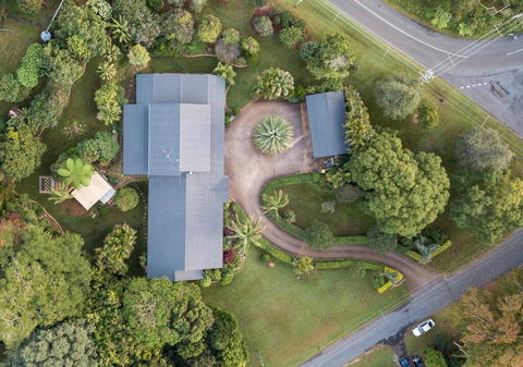 Mountain Sanctuary B&B - Holiday Byron Bay 1