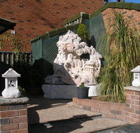 Mt Kuring-Gai Motel - Holiday Byron Bay