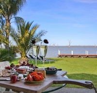 Mulwala 105 - Water Lovers Paradise - Holiday Byron Bay