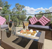 Mulwala Lakeside Townhouse 2 - Holiday Byron Bay