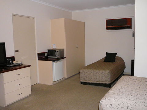Murray River Motel - Holiday Byron Bay 3