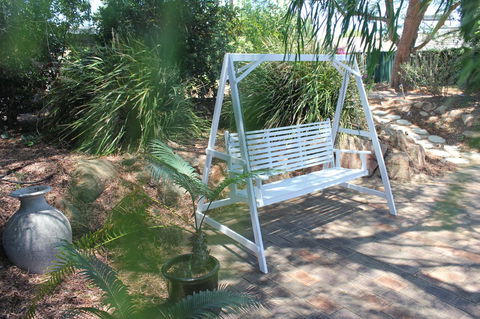 Jacaranda Hideaway Bed & Breakfast - Holiday Byron Bay 11