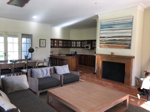 Caves Road Guest Houses - Holiday Byron Bay 23