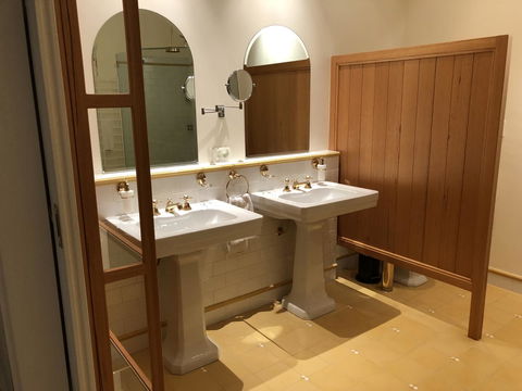Caves Road Guest Houses - Holiday Byron Bay 5