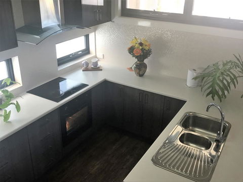 Como Retreat - Two Bedroom Villa - Holiday Byron Bay 4