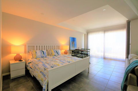 Studio Style Mindarie Marina - Holiday Byron Bay 2