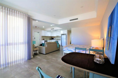 Studio Style Mindarie Marina - Holiday Byron Bay 5