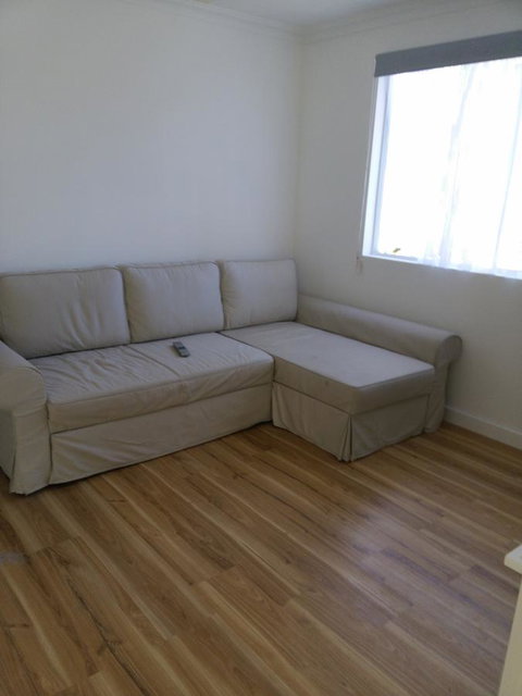 DIANELLA Budget Rooms Happy Place To Stay - Holiday Byron Bay 17