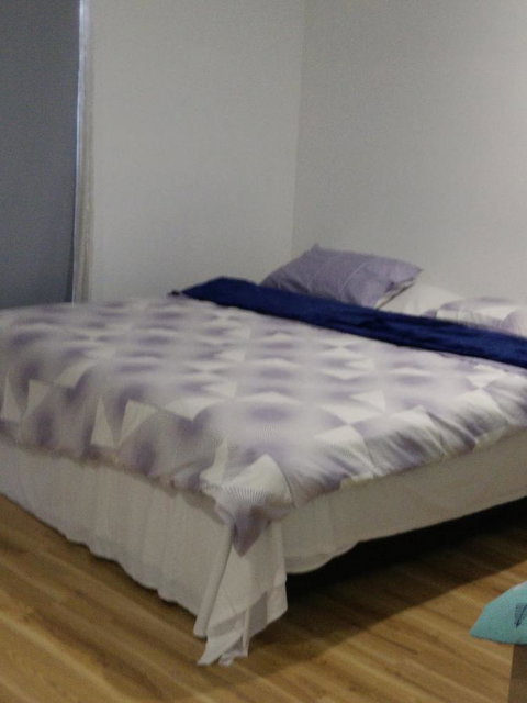 DIANELLA Budget Rooms Happy Place To Stay - Holiday Byron Bay 26