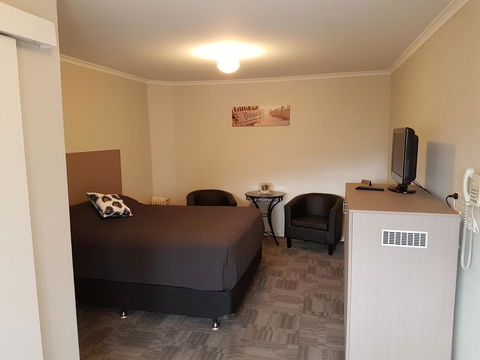 Mandurah Foreshore Motel - Holiday Byron Bay 8