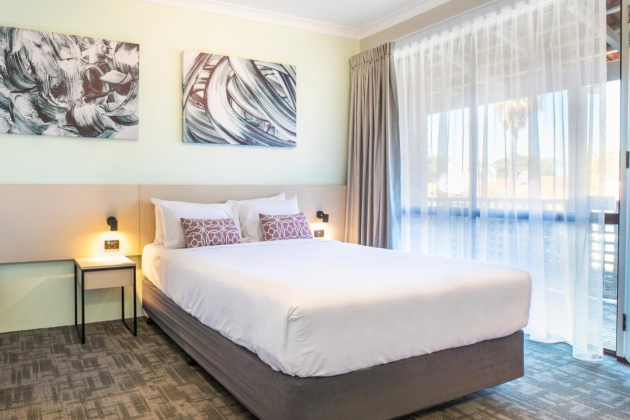  Holiday Byron Bay