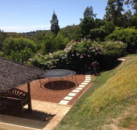 Bright  Beautiful Home On The Hills - Holiday Byron Bay