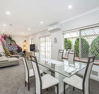 Luxury Federation Style Home - Sleeps 10 - Holiday Byron Bay