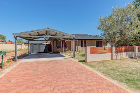 Brilliant, Neat, Convenient, Family-friendly House - Holiday Byron Bay 15
