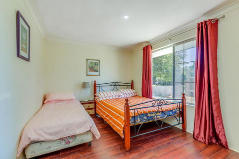 Brilliant, Neat, Convenient, Family-friendly House - Holiday Byron Bay 8