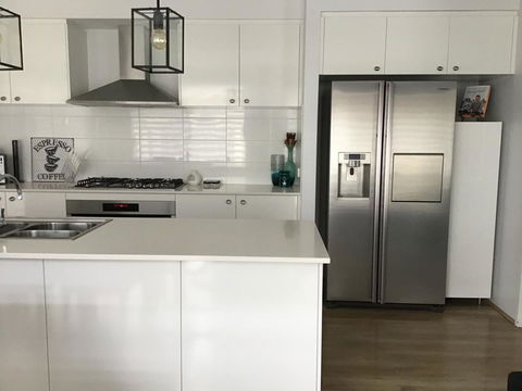 Be Wowed By Bayou - Busselton - Holiday Byron Bay 1