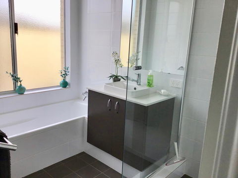 Be Wowed By Bayou - Busselton - Holiday Byron Bay 12
