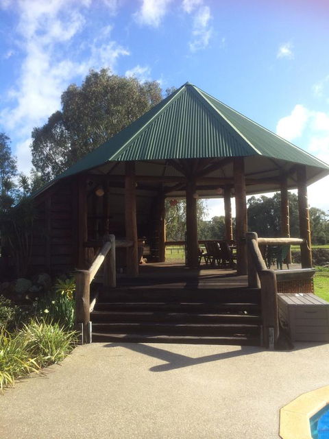 Nivalis Bed And Breakfast - Holiday Byron Bay 38