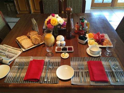 Nivalis Bed And Breakfast - Holiday Byron Bay 27