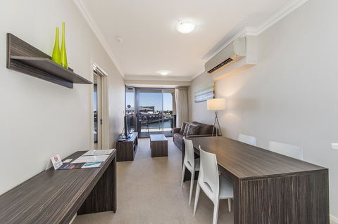 Dolphin Quay Apartments - Holiday Byron Bay 33