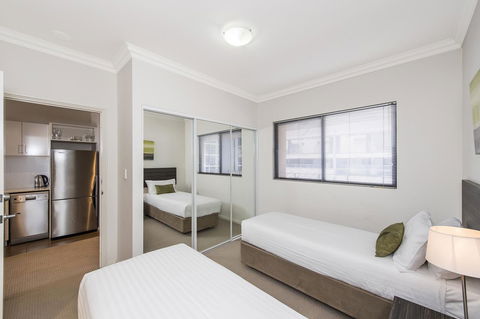 Dolphin Quay Apartments - Holiday Byron Bay 43