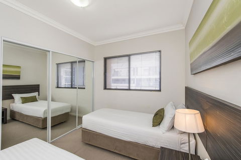 Dolphin Quay Apartments - Holiday Byron Bay 41