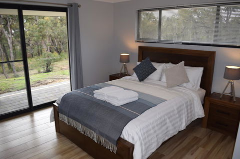 Eagle Bay House - Holiday Byron Bay 0