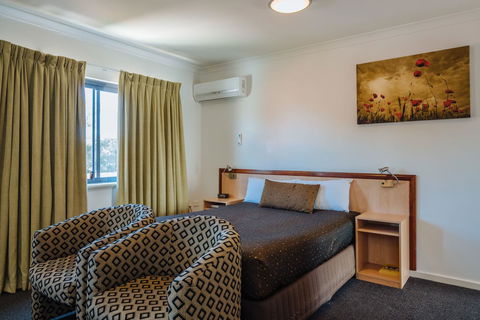 Canning Bridge Auto Lodge - Holiday Byron Bay 31