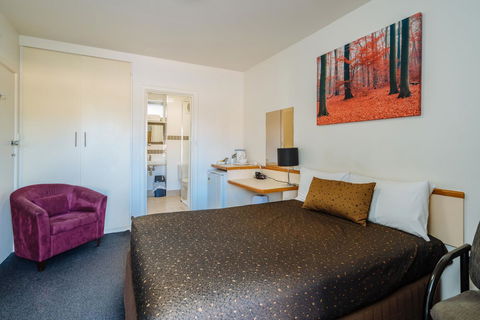 Canning Bridge Auto Lodge - Holiday Byron Bay 21