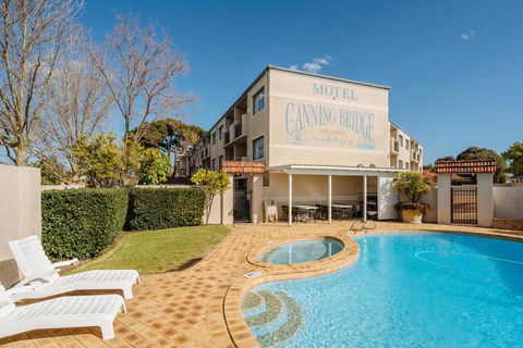 Canning Bridge Auto Lodge - Holiday Byron Bay 13