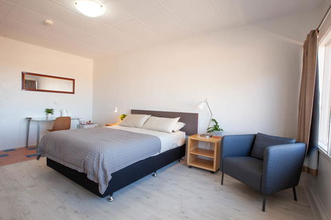 EUCLA MOTOR HOTEL - Holiday Byron Bay 25