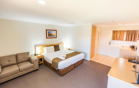 Hospitality Carnarvon, SureStay Collection By Best Western - Holiday Byron Bay 3
