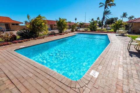 Hospitality Carnarvon, SureStay Collection By Best Western - Holiday Byron Bay 0