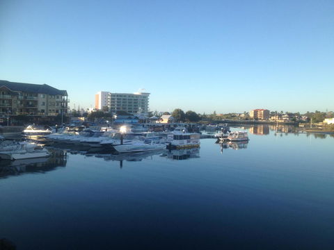 Mandurah Ocean Marina Chalets - Holiday Byron Bay 42