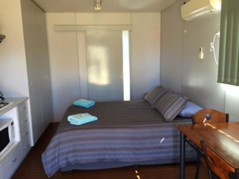 Tom Price Tourist Park - Holiday Byron Bay 17