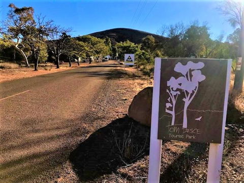 Tom Price Tourist Park - Holiday Byron Bay 1