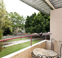 Cunningham Terrace 8 - Holiday Byron Bay