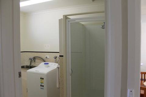 Old Pier Apartments - Holiday Byron Bay 15