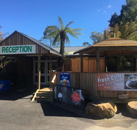 Tullah Lakeside Lodge - Holiday Byron Bay