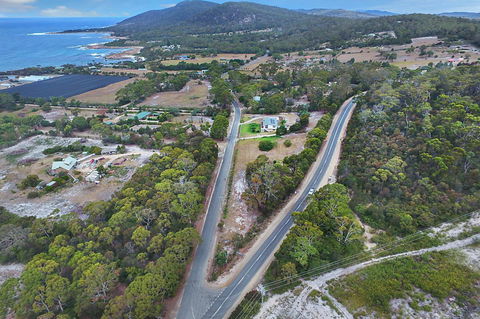 Harvey Farm Lodge - Holiday Byron Bay 1