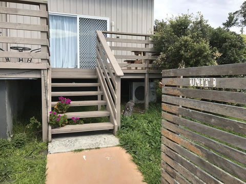 Beachend Bicheno - Holiday Byron Bay 3