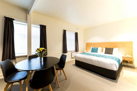 Customs House Hotel - Holiday Byron Bay 40