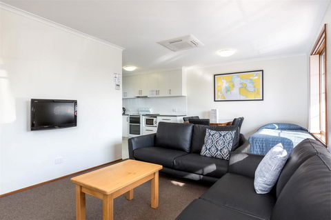 Riverfront Motel & Villas - Holiday Byron Bay 17