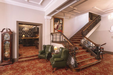Hadley\'s Orient Hotel - Holiday Byron Bay 33