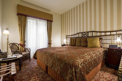 Hadley\'s Orient Hotel - Holiday Byron Bay 32