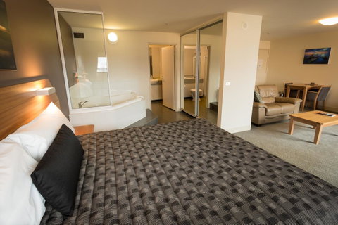 The Old Woolstore Apartment Hotel - Holiday Byron Bay 31