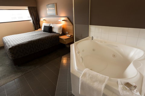 The Old Woolstore Apartment Hotel - Holiday Byron Bay 28