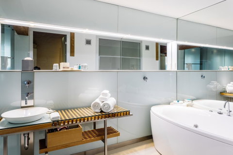 The Henry Jones Art Hotel - Holiday Byron Bay 41